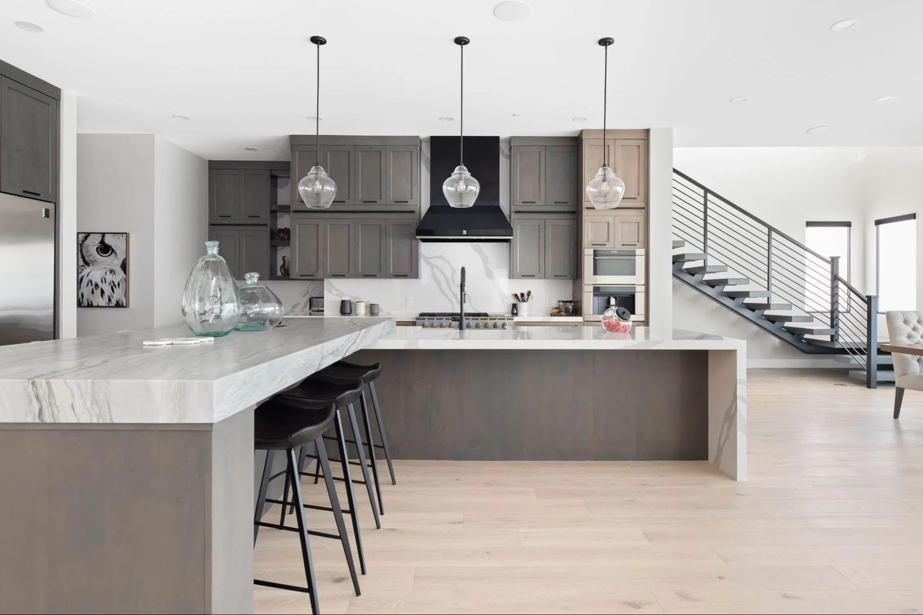 Custom cabinets in MacDonald Highlands, Las Vegas by Peterson Cabinet Works