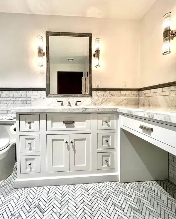 Rosemary Lane Inset faceframe vanity