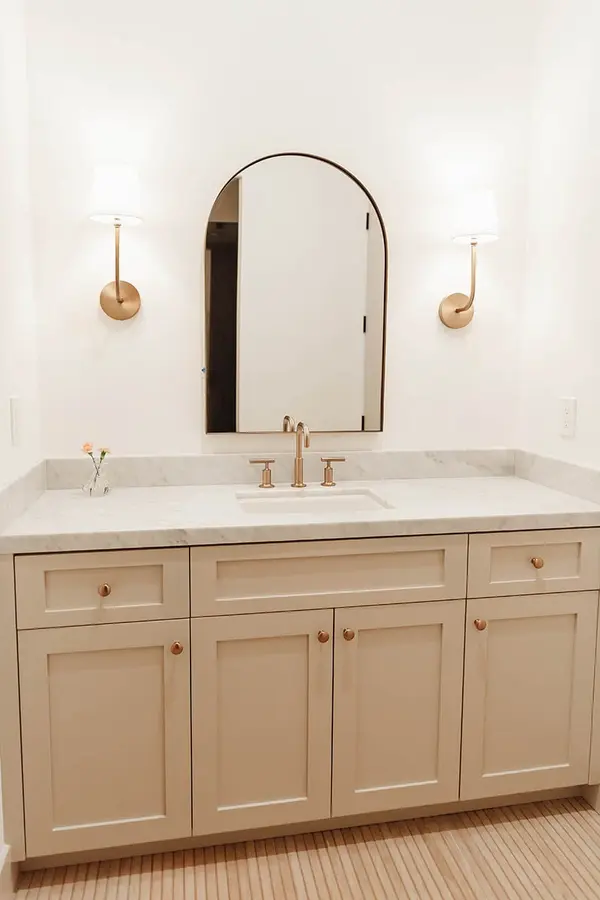 Peterson Cabinet Works Bathroom25