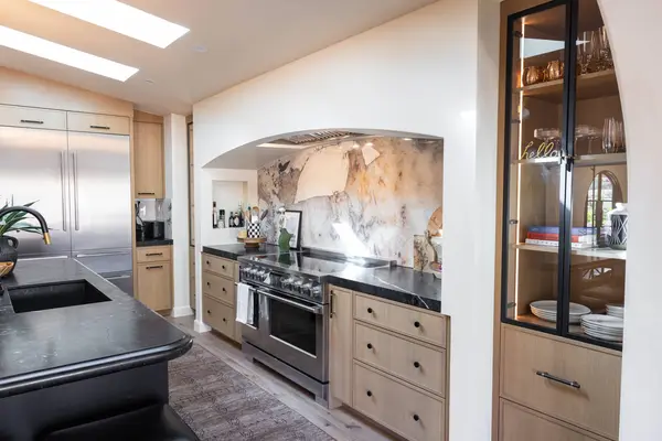 Capitol Reef custom cabinetry by Peterson Cabinet Works, photo 1