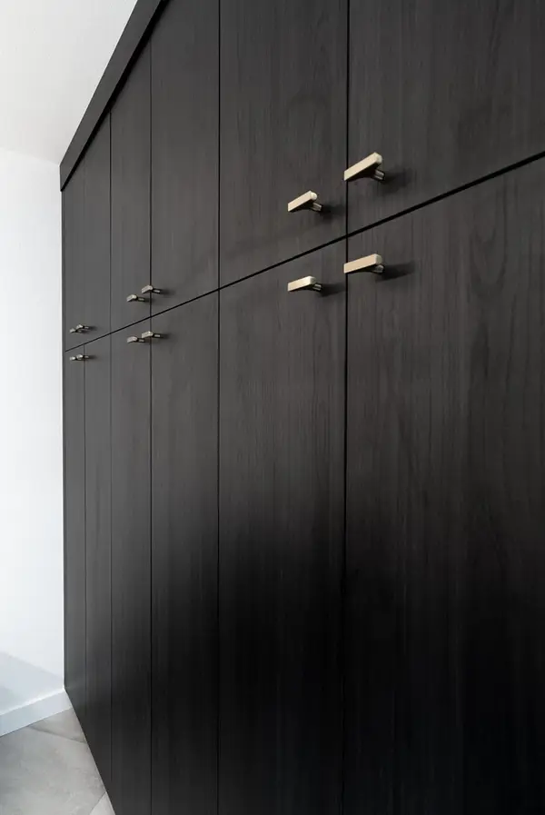 pcw cabinetry Floating shelves LED lighting 3