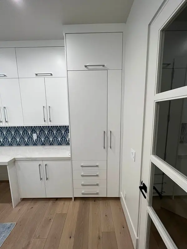 Hammer Luxury cabinet design trends gallery