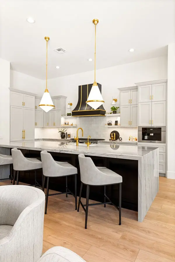 Isleworth Emtec cabinet pulls tricorn black cabinets (2) Isleworth Emtec cabinet pulls tricorn black cabinets (2)