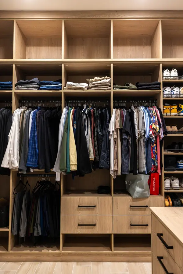 El Royale custom cabinetry by Peterson Cabinet Works, photo 14