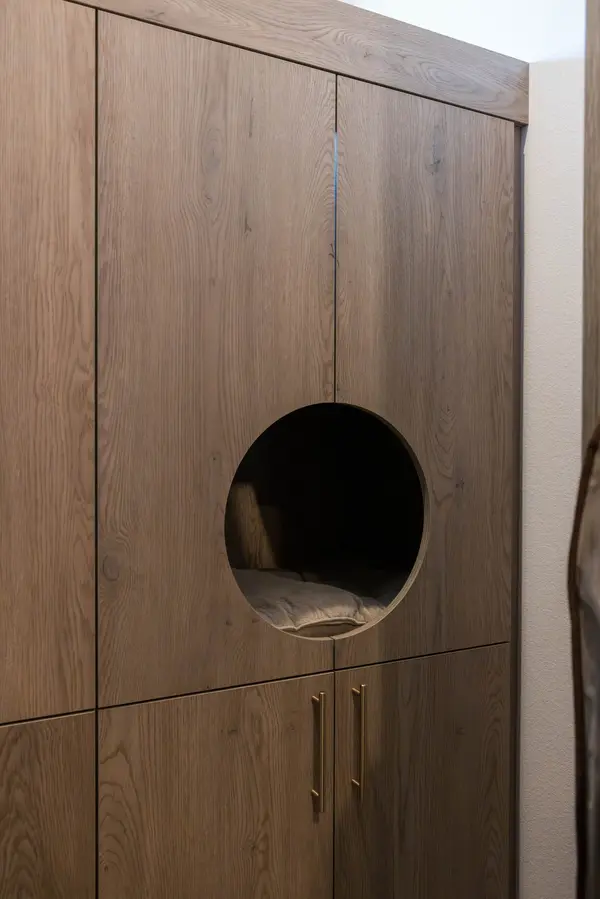 peterson closet works built in wardrobe scaled