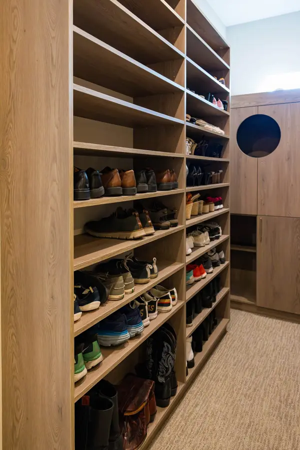 peterson closet works adjustable closet shelves scaled