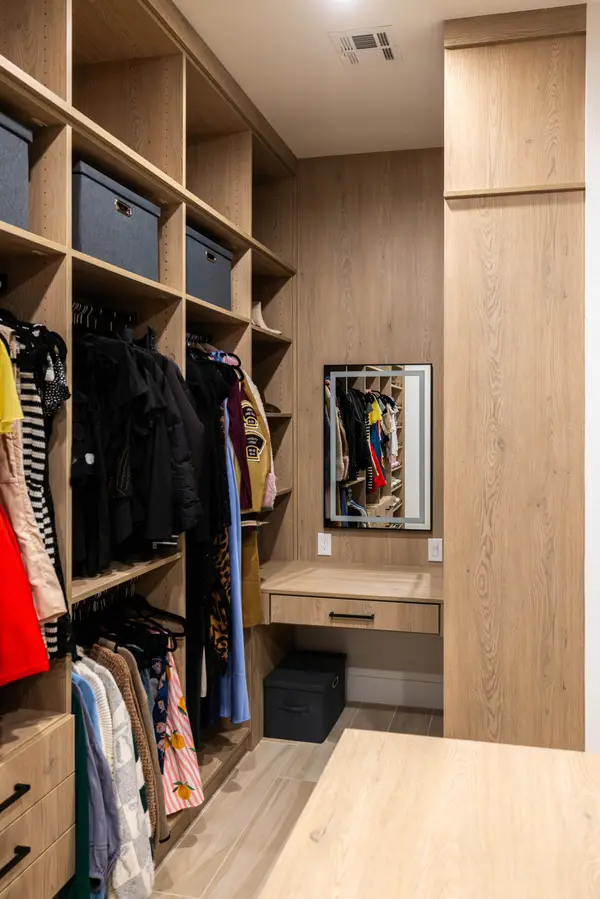 El Royale custom cabinetry by Peterson Cabinet Works, photo 8