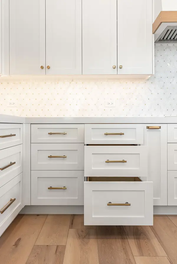 pinnacle kitchen Personalized luxury cabinet styles selection gallery