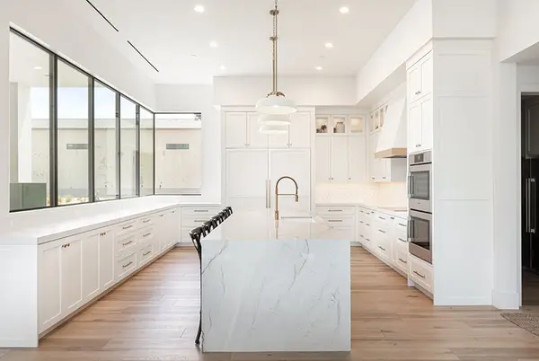 pinnacle kitchen White Shaker Kitchen