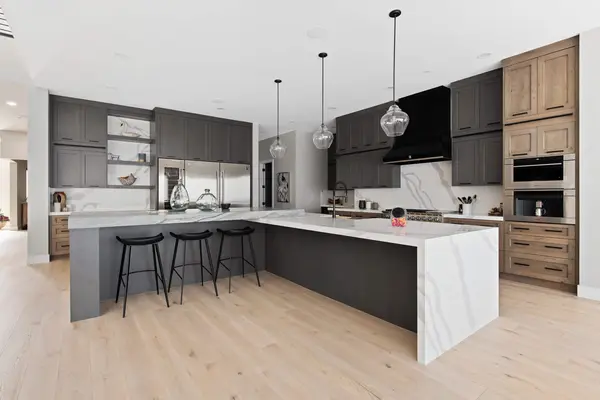 The Columbia custom cabinetry by Peterson Cabinet Works, photo 7
