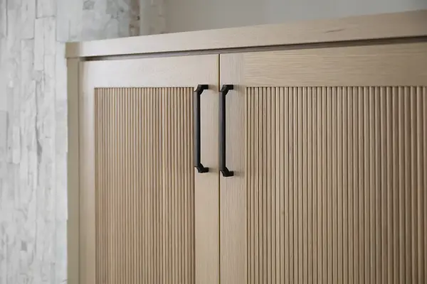 Peterson Cabinet Works The Everglades Fireplaces2