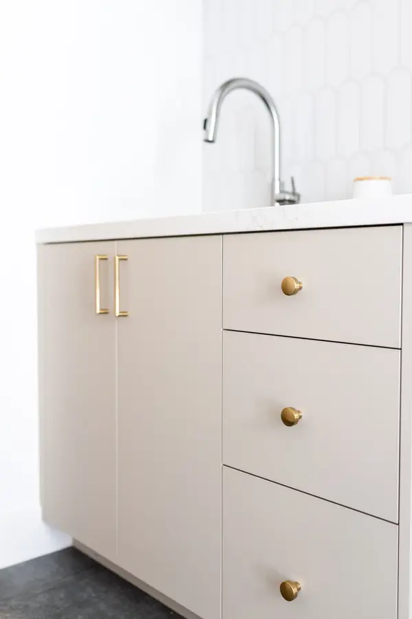 The Fredricks custom cabinetry by Peterson Cabinet Works, photo 5