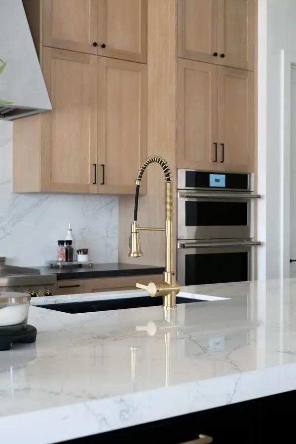 The Helena custom cabinetry by Peterson Cabinet Works, photo 12