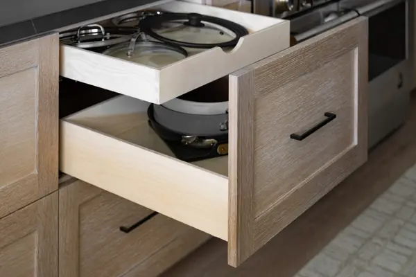 The Helena custom cabinetry by Peterson Cabinet Works, photo 14