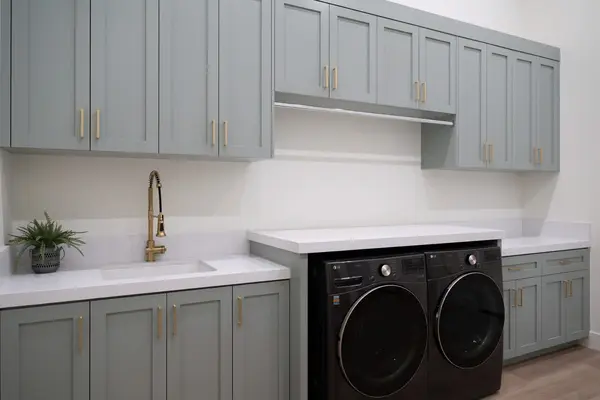 The Helena custom cabinetry by Peterson Cabinet Works, photo 16
