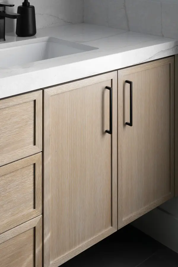 The Helena custom cabinetry by Peterson Cabinet Works, photo 22