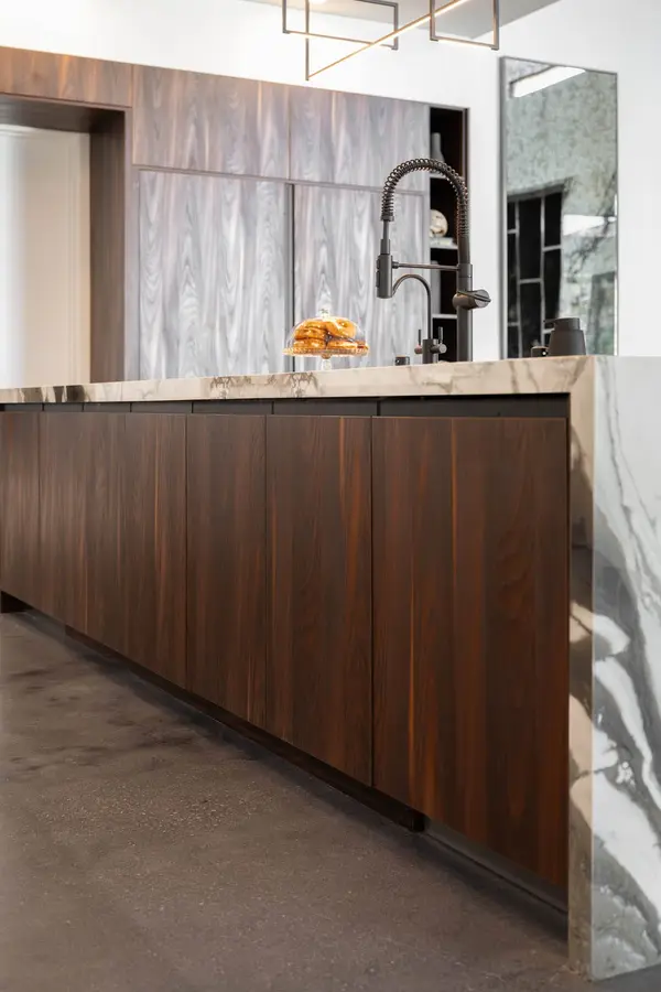 Peterson Cabinet Works The Jackson30
