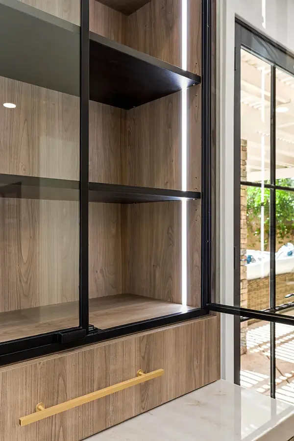Ring Dove Custom cabinet artisanal touch gallery