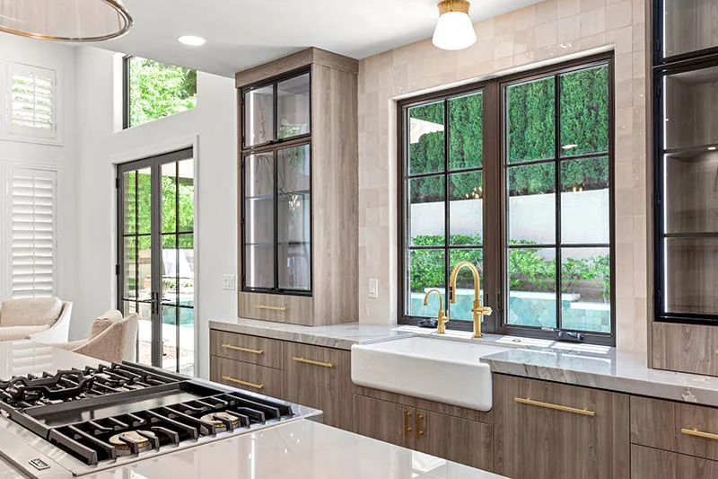 Kitchen Cabinets by Peterson Cabinet Works, custom cabinets Las Vegas example