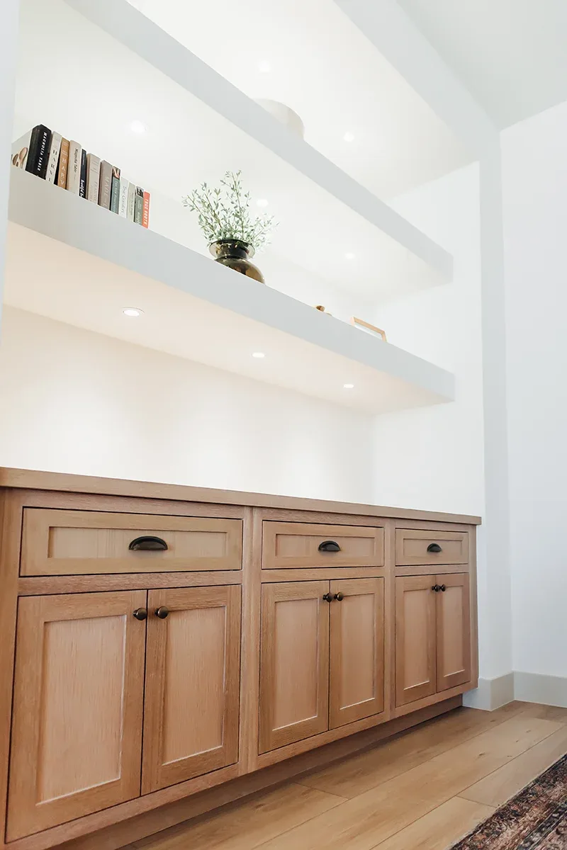 Traditional Cabinetry by Peterson Cabinet Works, custom cabinets Las Vegas craftsmanship
